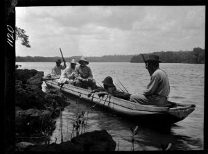 Canoa de Antonio do Ceo, Santa Cruz, Brasil (1912)